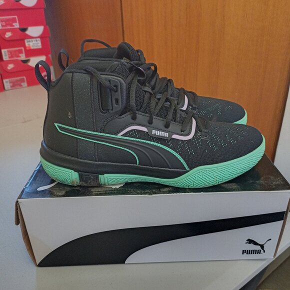 Size 10.5 - Puma Legacy Dark Mode og box worn once - Picture 1 of 11